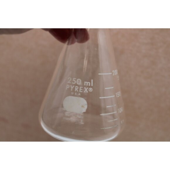 Pyrex 250ml Side Arm Flask Glass 93957 - Picture 2 of 4